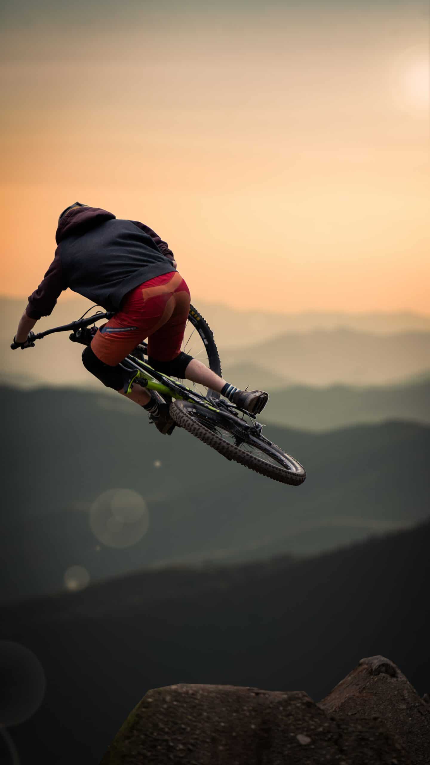 adrien-vajas-vUllumo5aBg-unsplash